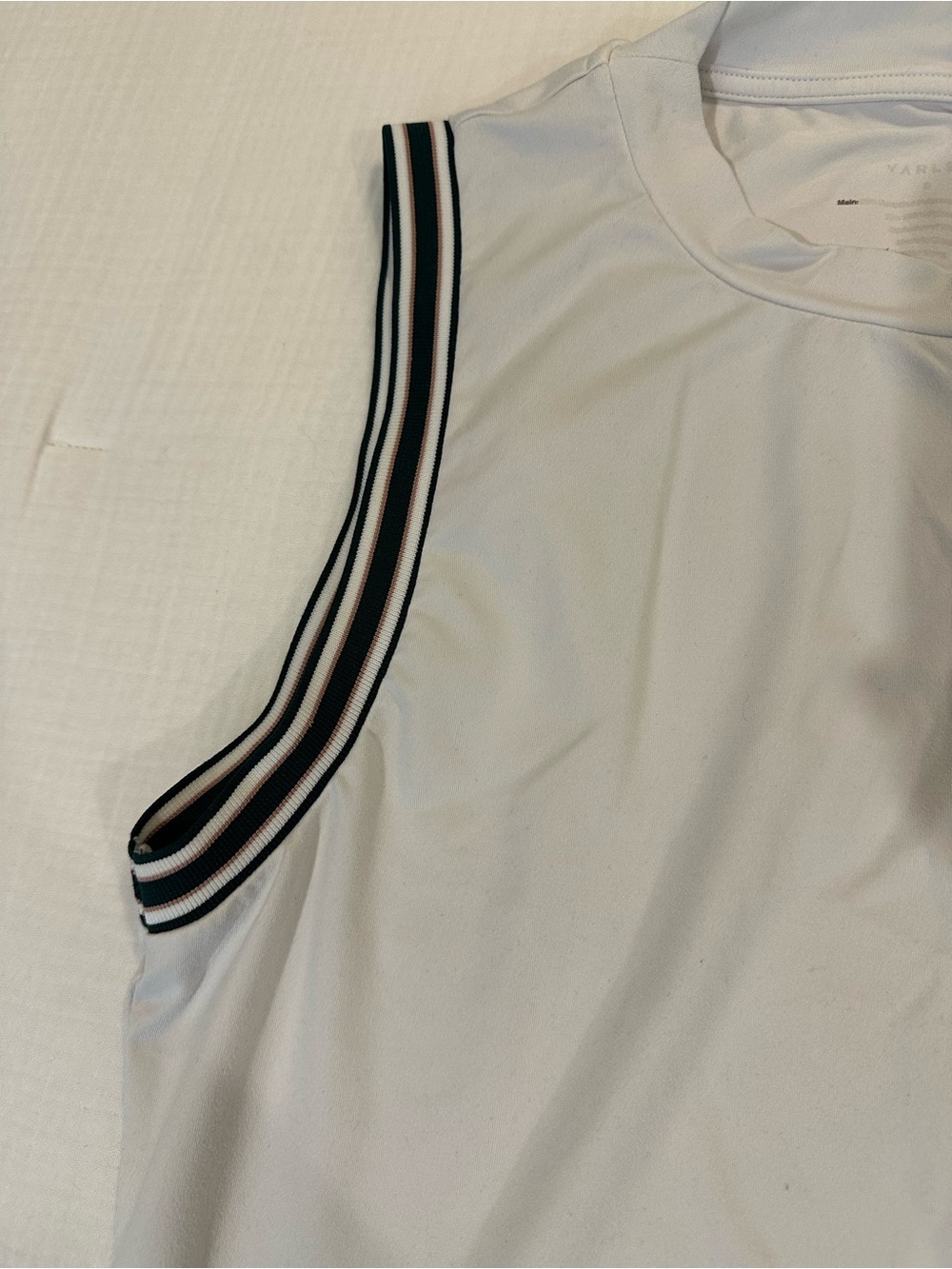Varley Women’s Sleeveless White Athletic Tank with Stripe Trim - Picture 2 of 5